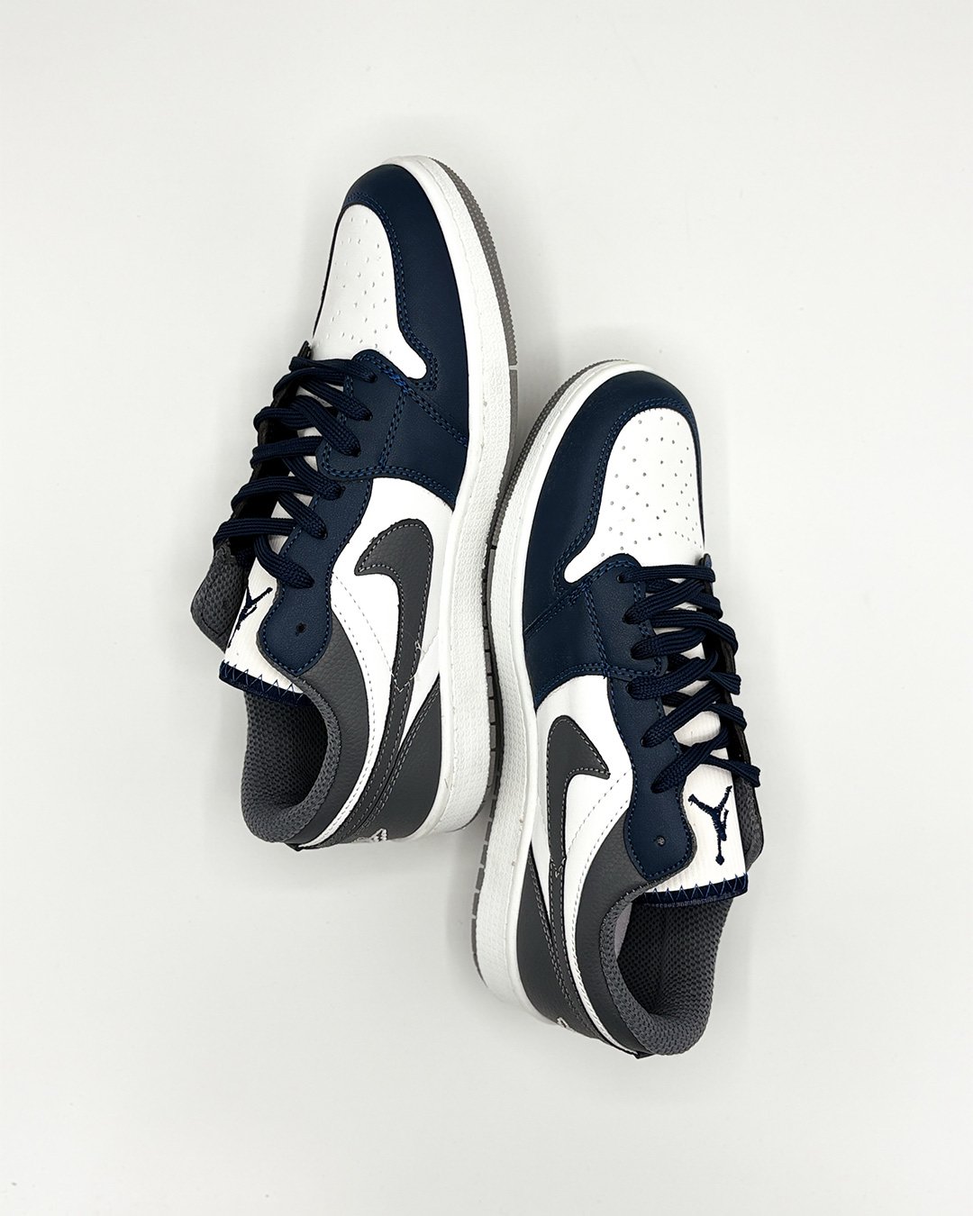 کتونی جردن 1-Z ساده