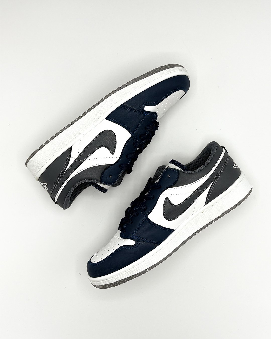 کتونی جردن 1-Z ساده