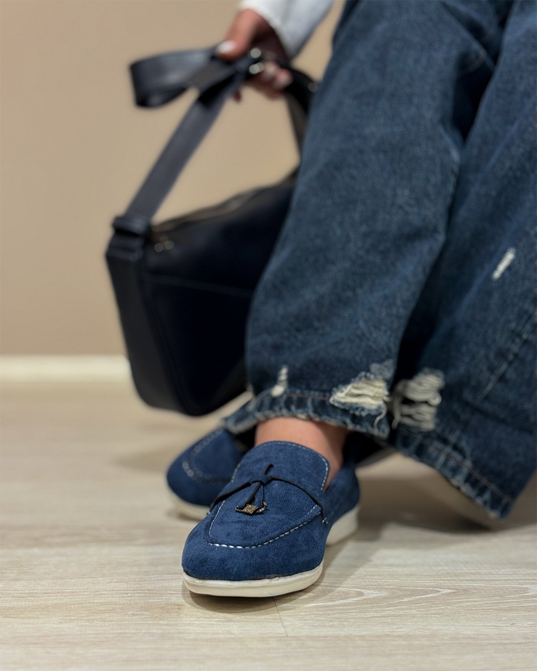 کالج منگوله سوییت