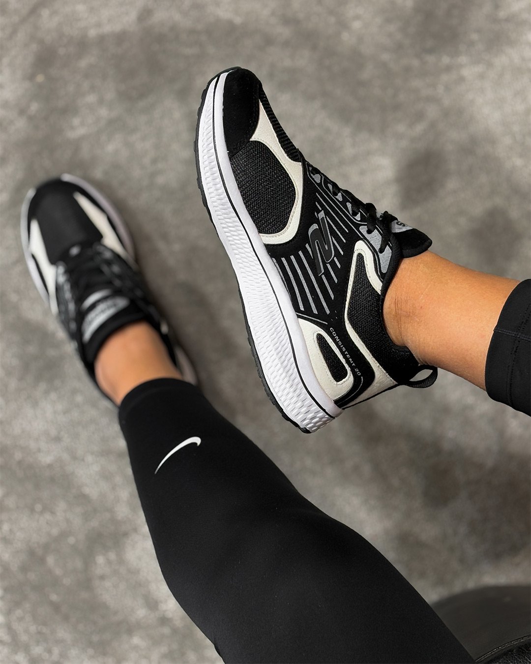 اسکیچرز گوران 246