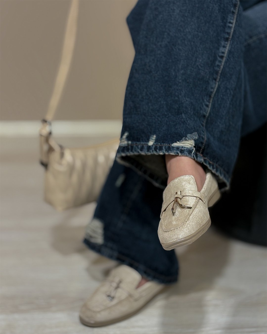 کالج منگوله سوییت