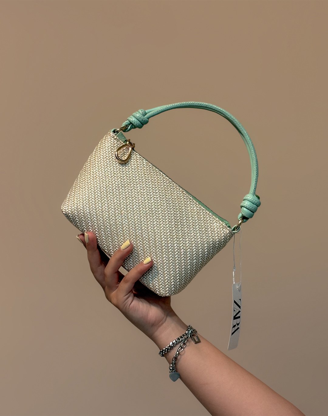 117577 مینی کنف زارا