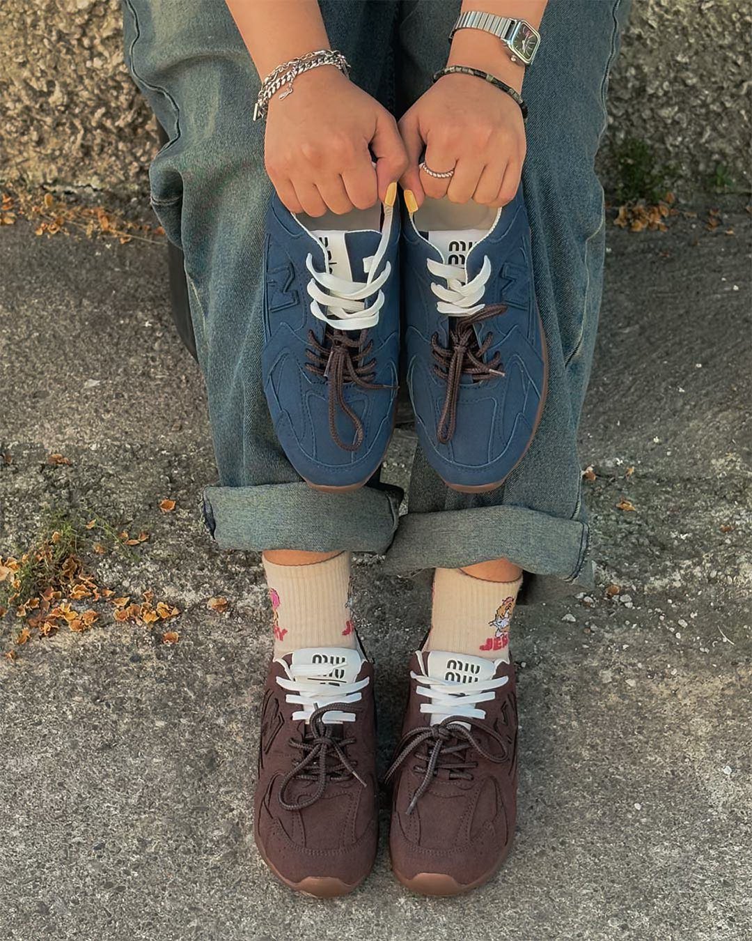 کتونی میومیو نیوبالانس