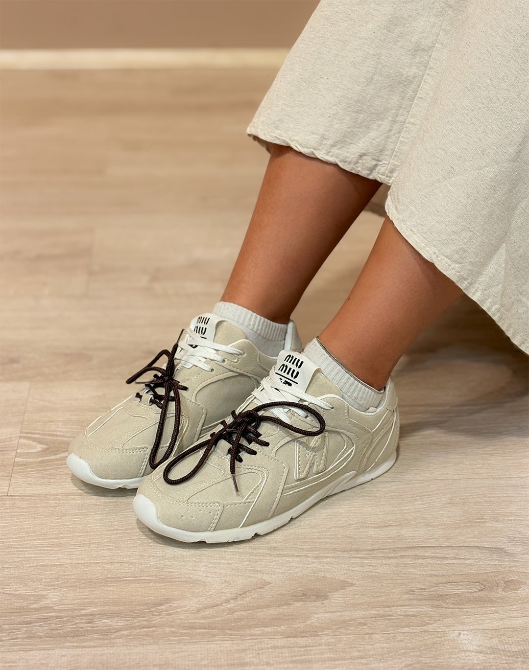 کتونی میومیو کراکس