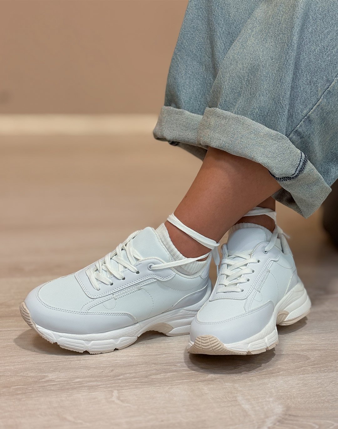 کتونی زیگزال