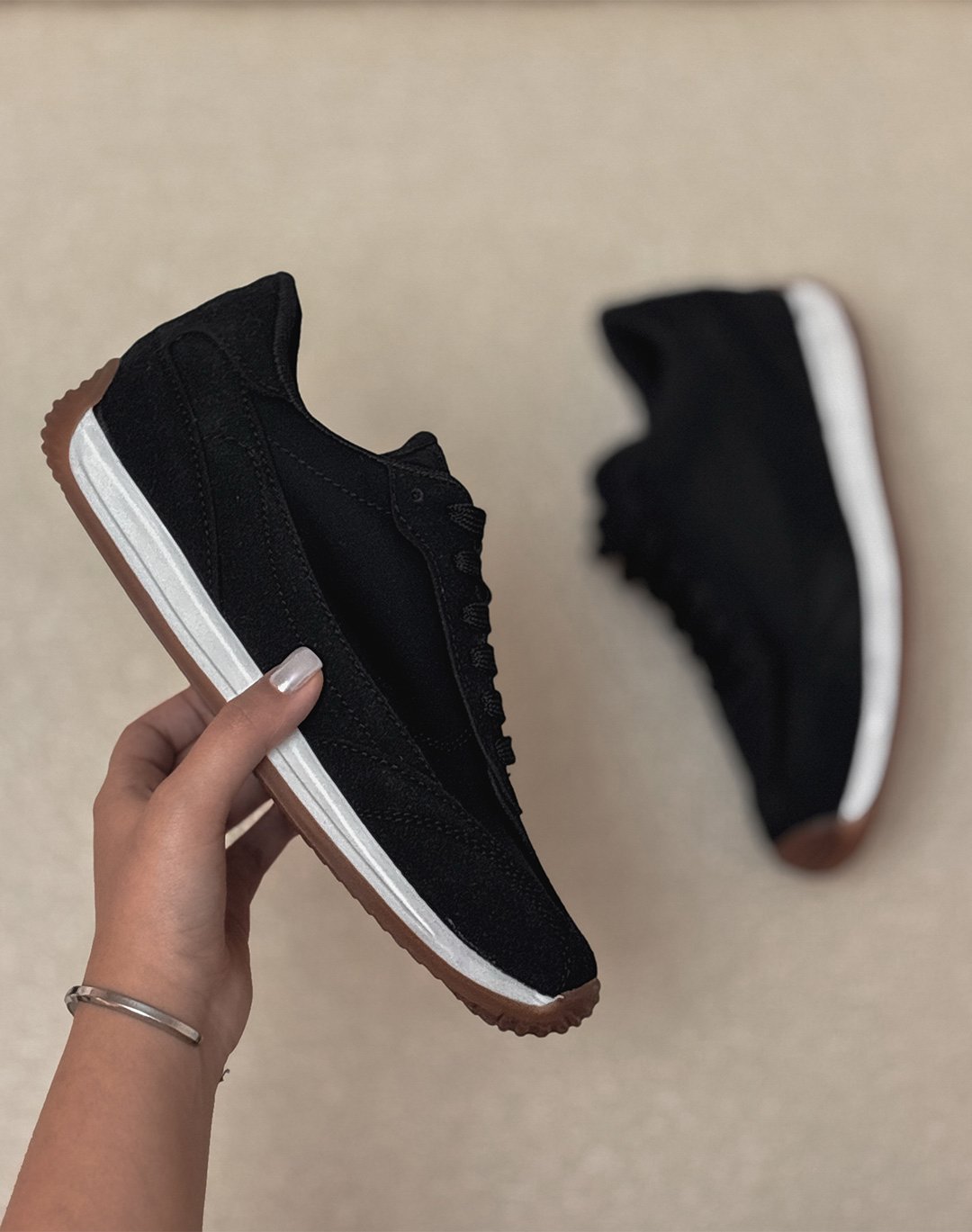 کتونی بنفیکا هانا