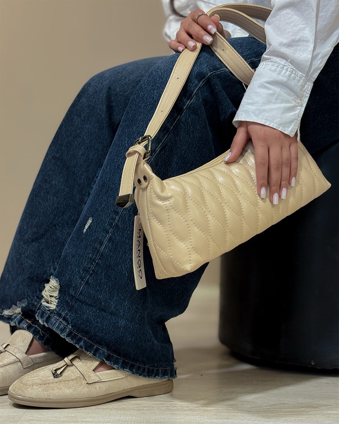 کالج منگوله سوییت