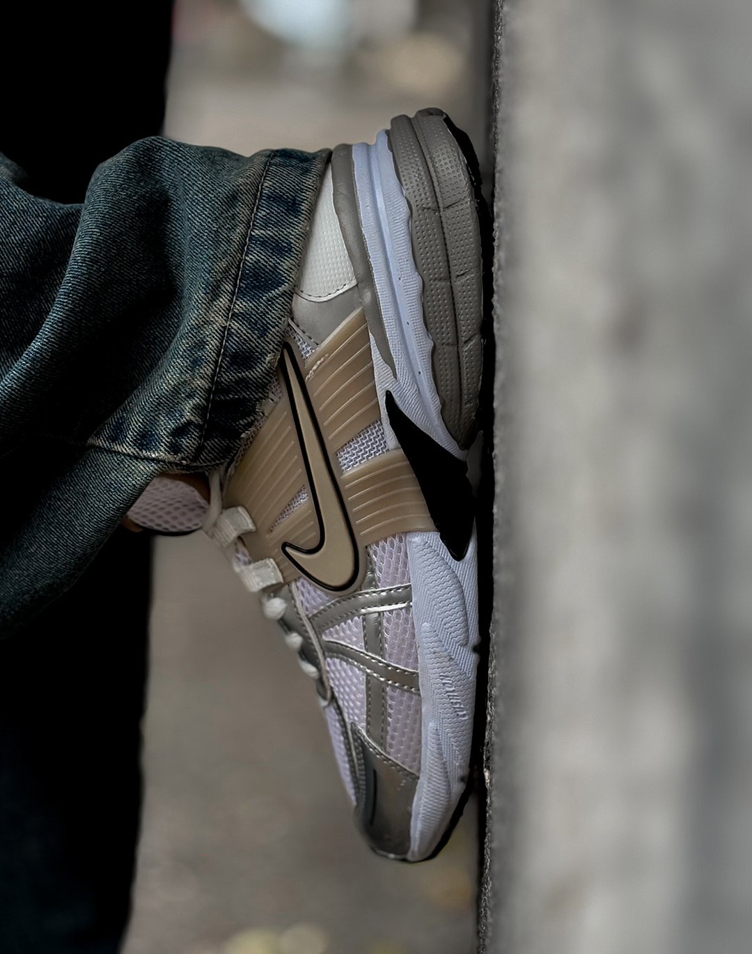 کتونی نایکی V2K  مردانه