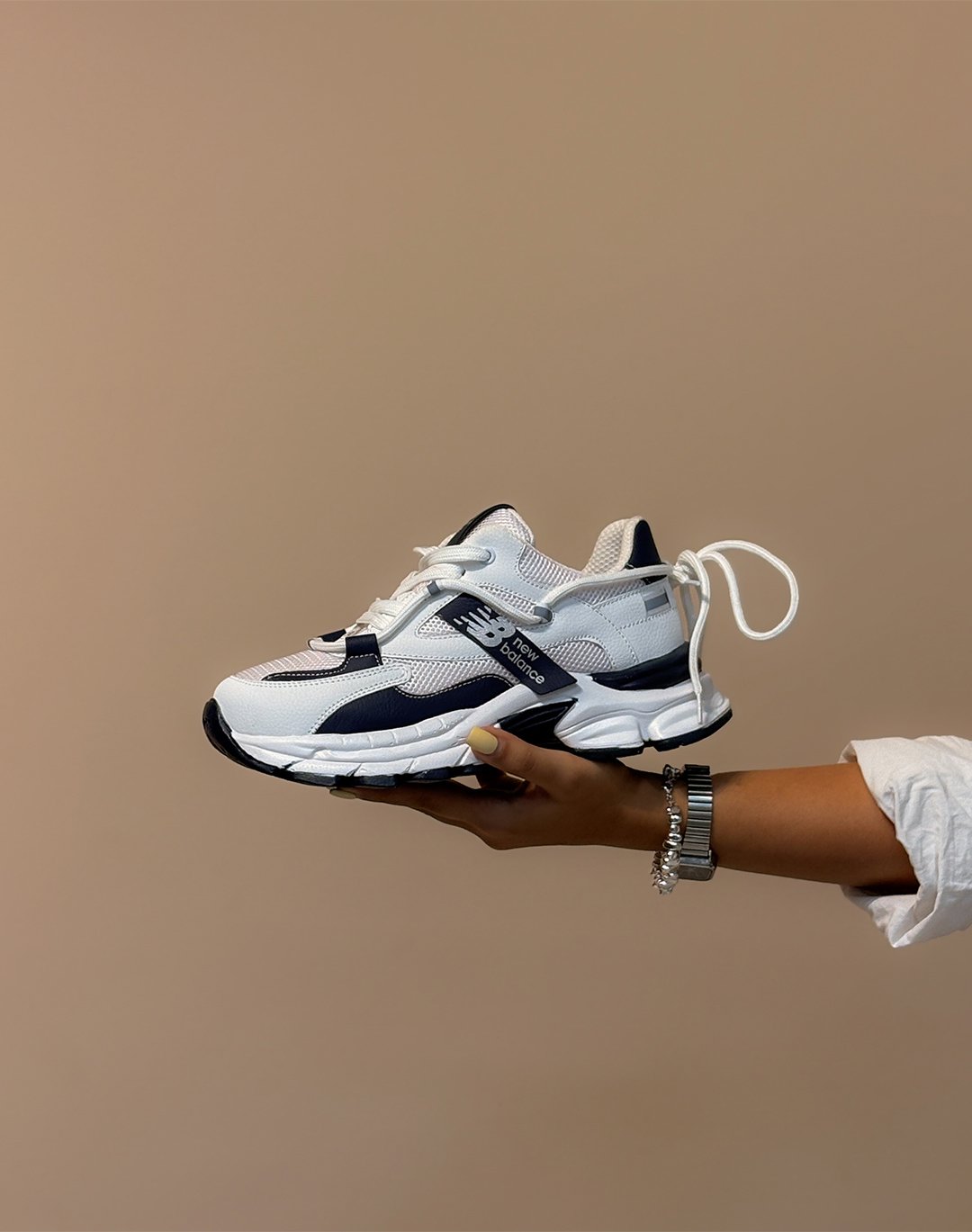 کتونی نیوبالانس تیام