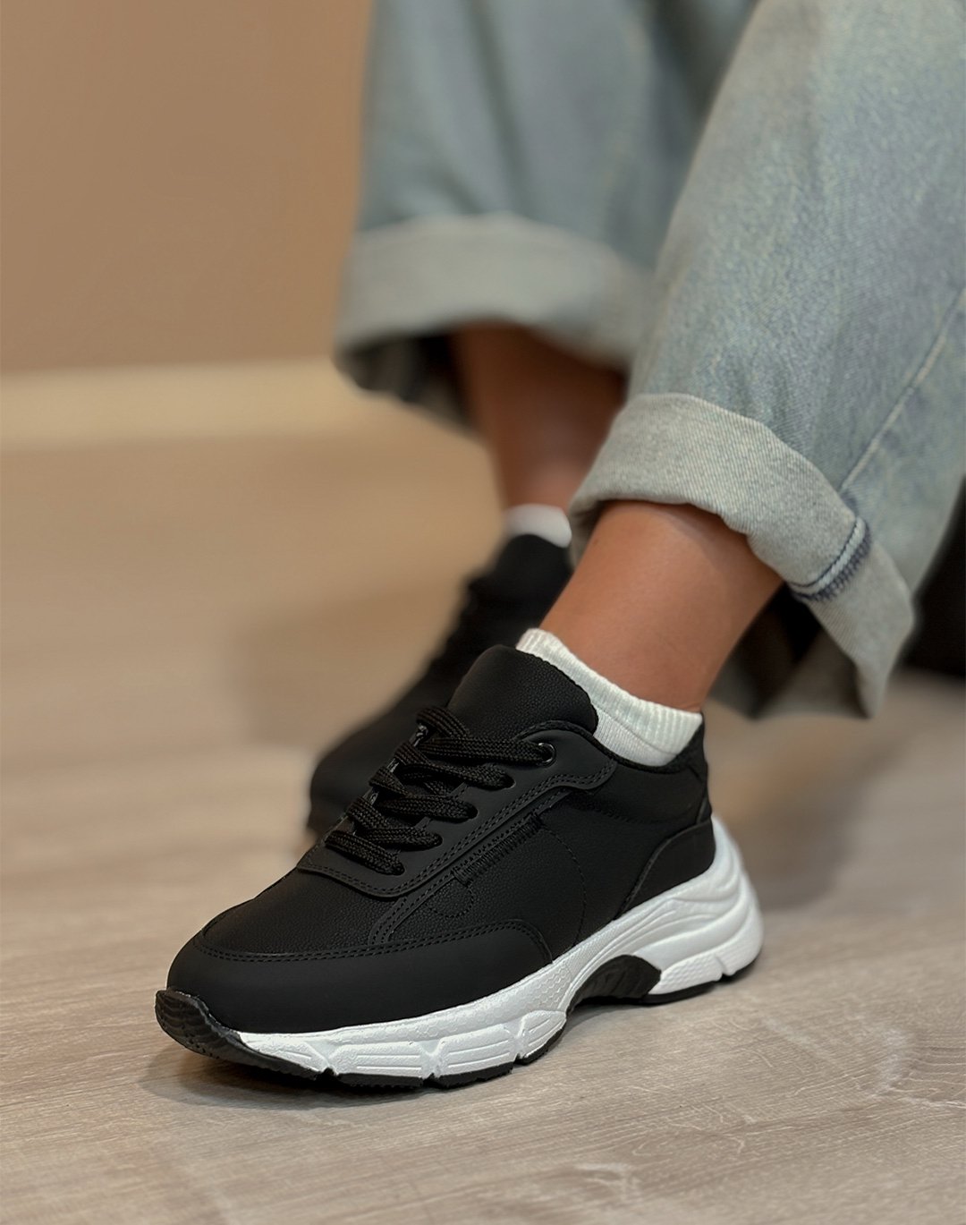 کتونی زیگزال